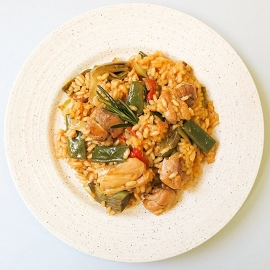 Arroz con pollo y verduras