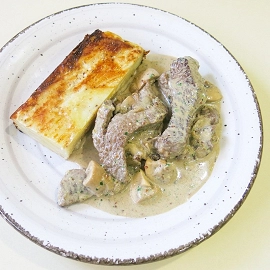 Strogonoff de ternera con gratén de patatas 2